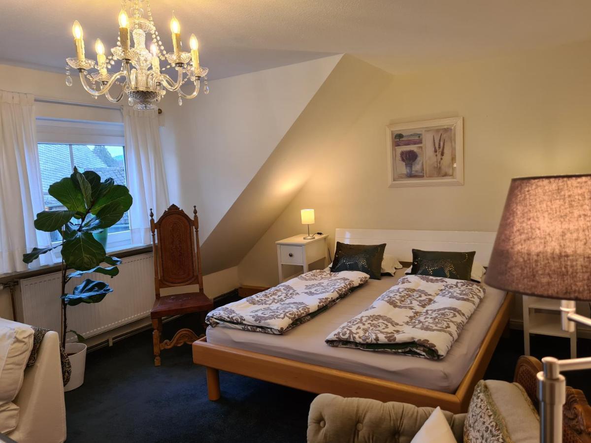 Freundliche Unterkunft Sauerland Meschede Extérieur photo