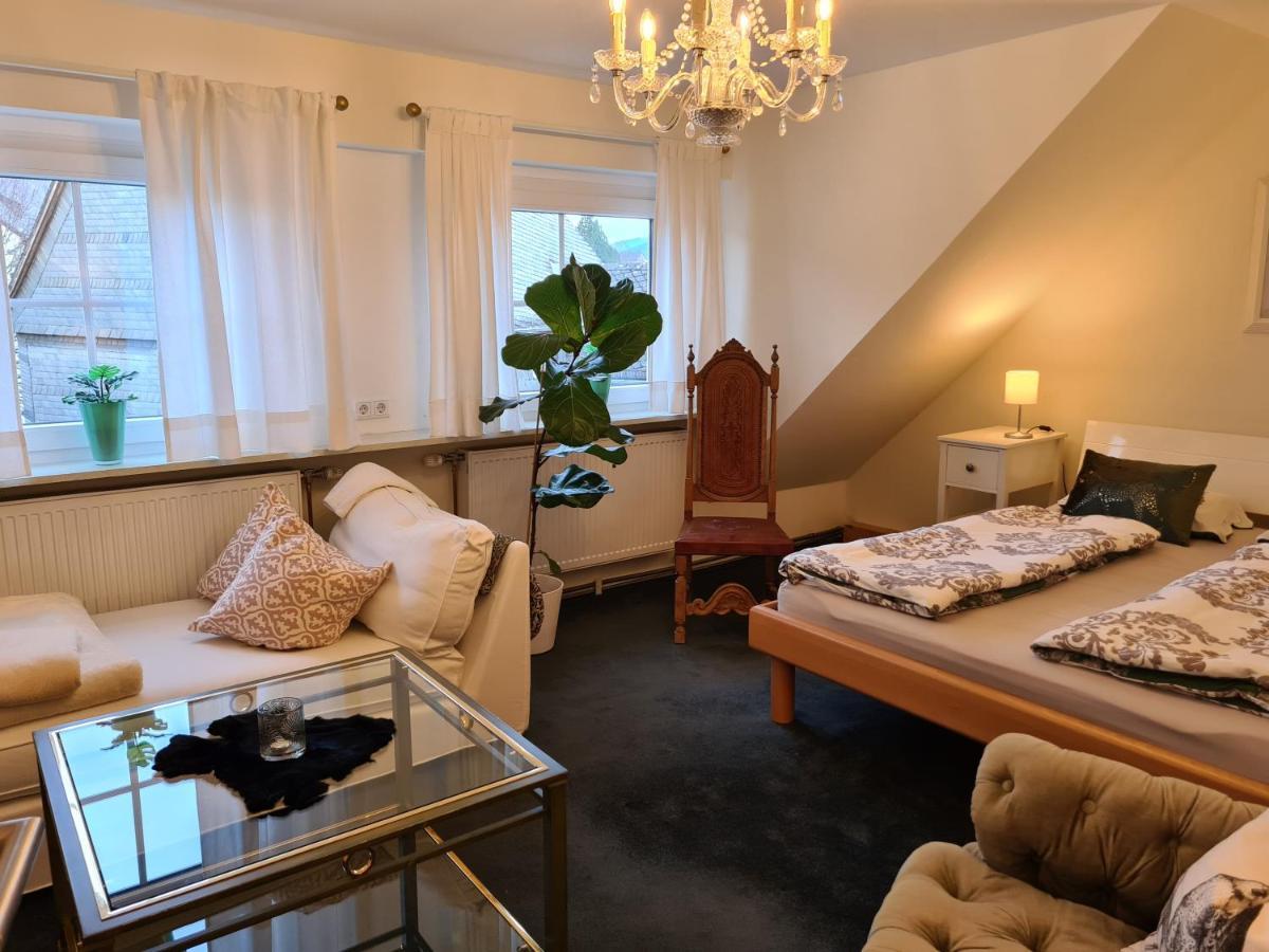 Freundliche Unterkunft Sauerland Meschede Extérieur photo