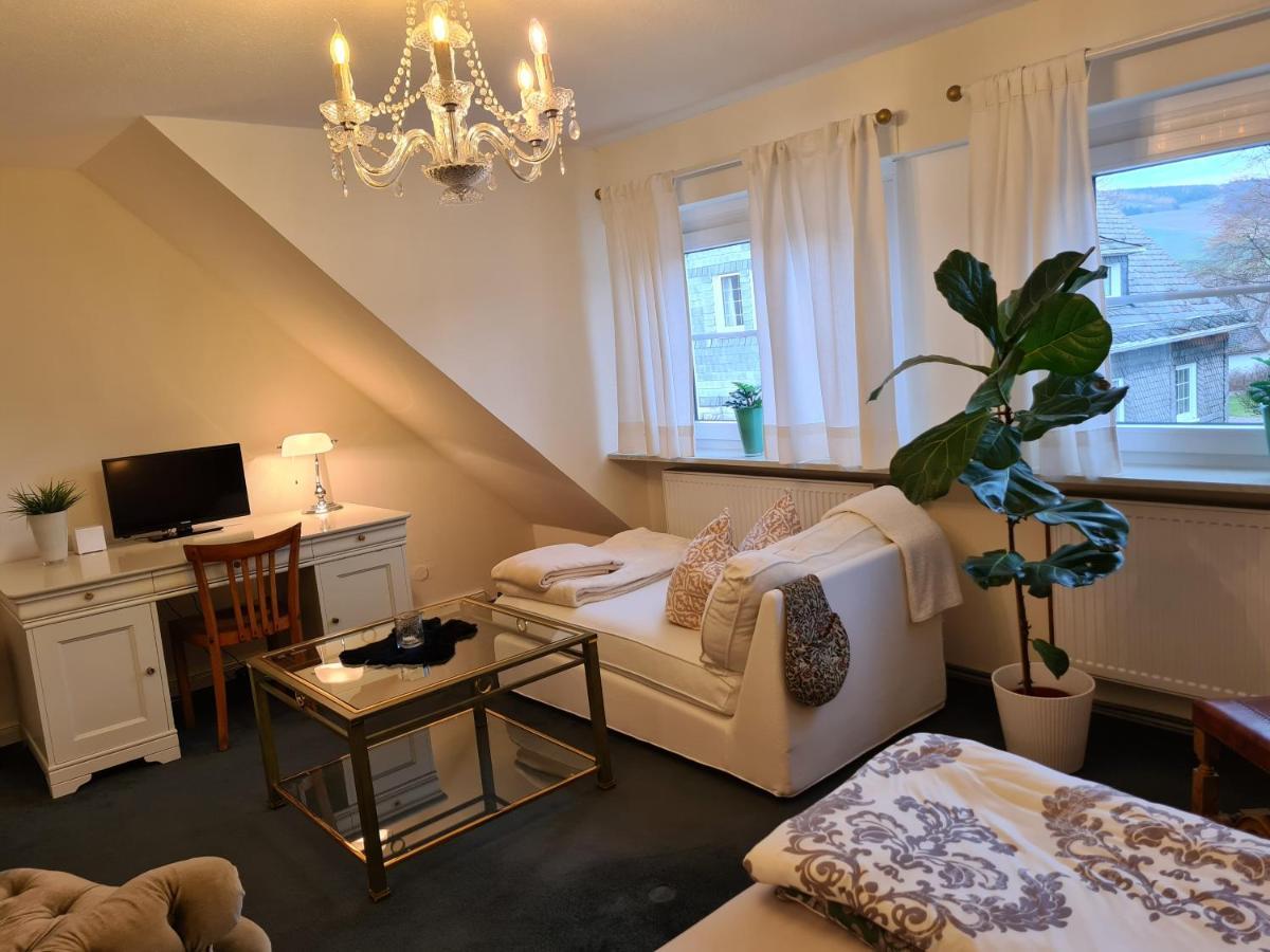 Freundliche Unterkunft Sauerland Meschede Extérieur photo