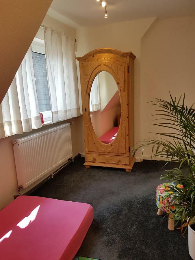 Freundliche Unterkunft Sauerland Meschede Extérieur photo