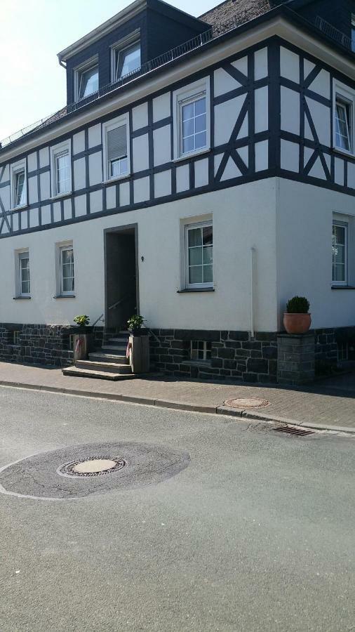 Freundliche Unterkunft Sauerland Meschede Extérieur photo